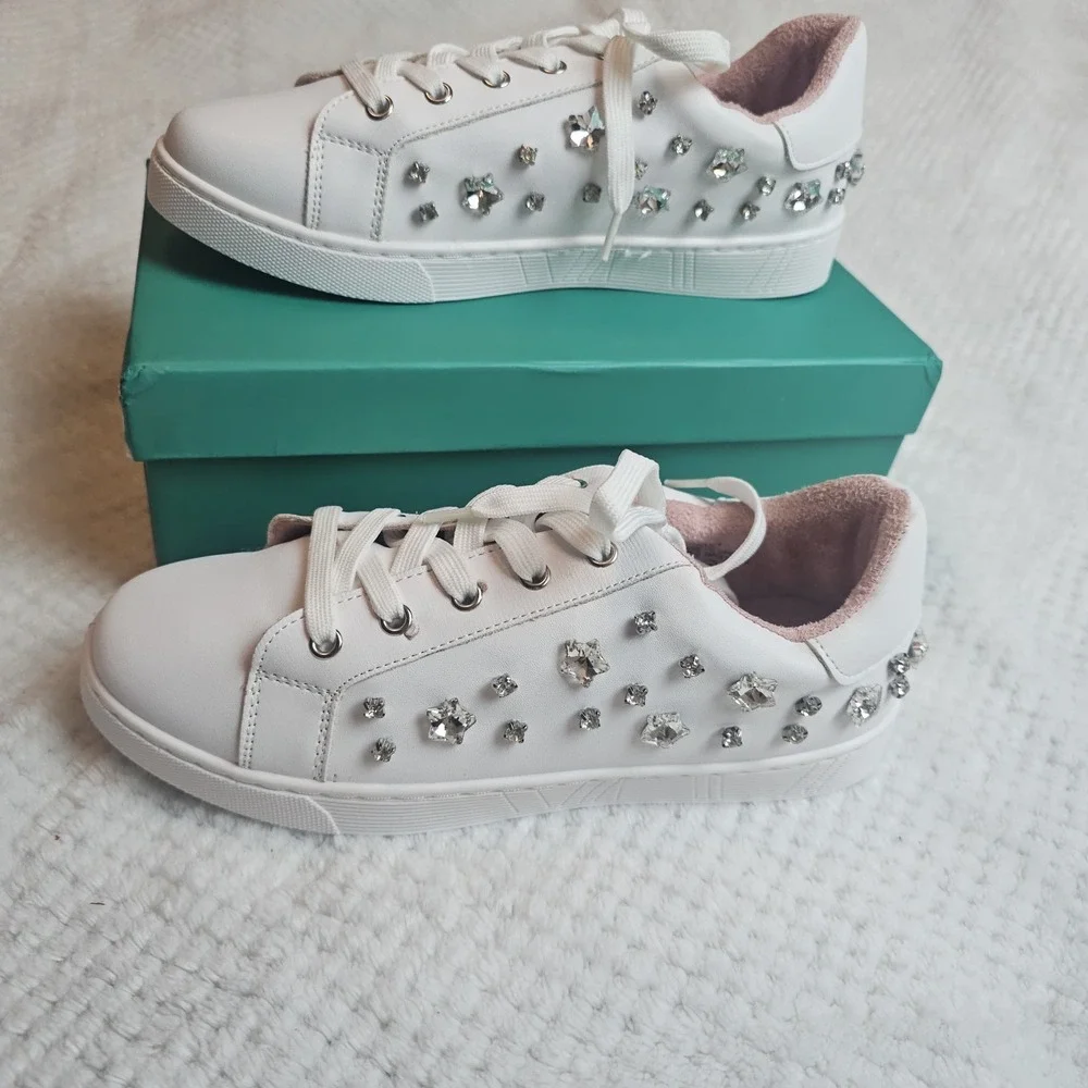 Lauren Lorraine - Pam-Y - Women's Ivory Sneakers - Size 5- Embellished‎
